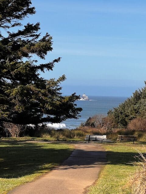 Tilamook Lighthouse from Ecola State Park