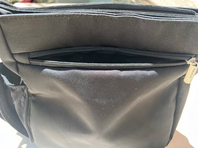 Back zipper pocket on the Travelon Anti-Theft Bag